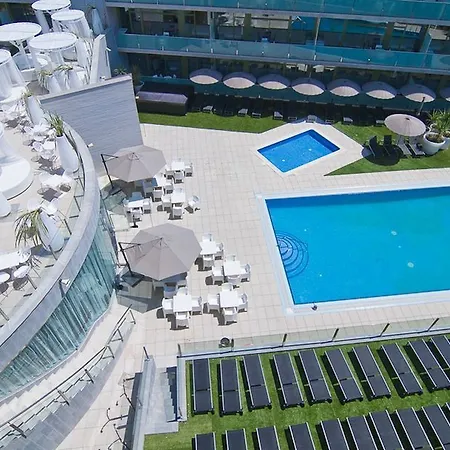 Апарт-отель Four Elements 4*