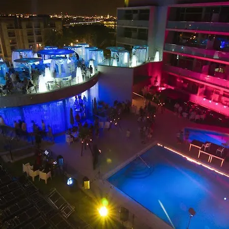 Apartahotel Four Elements Salou